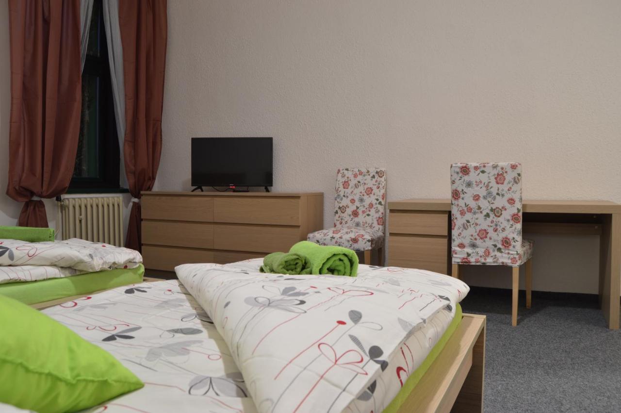 Hotel*** Cesky Dum Хомутов Экстерьер фото